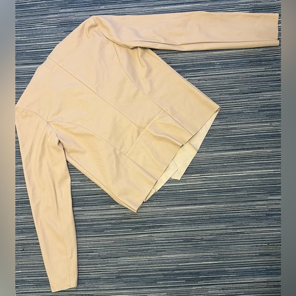 🆕Just Fabulous Size L Faux Leather Flyaway Collar Jacket in Golden Honey - Picture 5 of 8